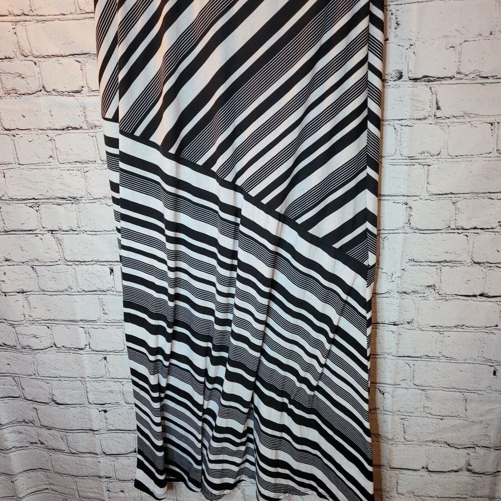 Joe B Maxi Skirt Womens XL Black White Striped Stretch Knit Excellent Long Skirt